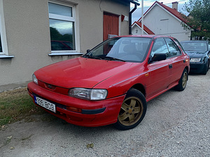 Subaru Impreza LX 4WD (1 foto / 3)