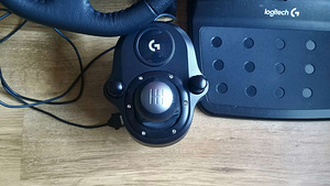 Mängurool Logitech G920 Xbox One & Pc + Manuaal käigukast (5 foto / 5)