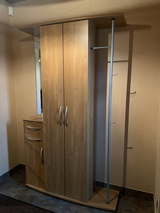Шкаф в прихожей (4 фото из 6)
