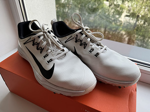 Nike golfijalanõud suurusele 42 (2 foto / 5)