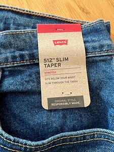 Levis 512 Slim Taper teksad (uued) 33/32 (2 foto / 3)