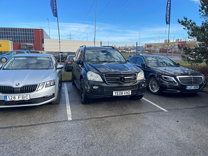 Mercedes Benz GL 420 CDI, AMG (2 foto / 3)