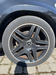 Mercedes Benz GL 420 CDI, AMG (3 foto / 3)