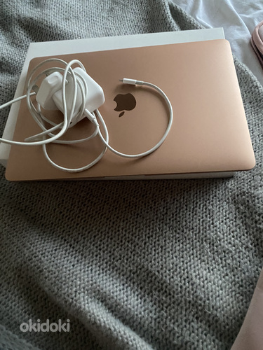13-inch Mac Book Air with Apple M1 chip