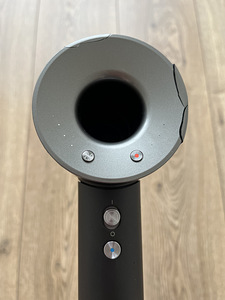 Föön Dyson (korpusel praod) (9 foto / 10)