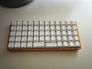 OLKB Drop Preonic QMK CNC Aluminium + Kalih Box Navy + Caps (2 foto / 3)
