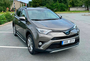 Toyota RAV4 Premium 2.5 114kw (2 foto / 12)