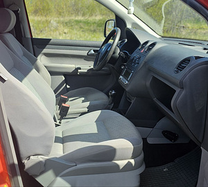 Volkswagen Caddy Life 1.9 TDI (6 foto / 10)