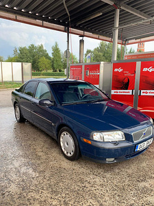 Volvo s80 2.4d D5 2002 (4 foto / 9)