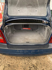 Volvo s80 2.4d D5 2002 (7 foto / 9)