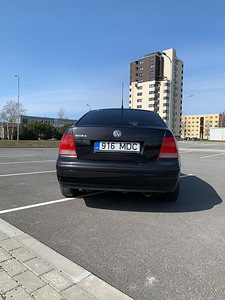 Volkswagen Bora 1.6 2002 (4 foto / 6)