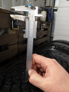 Nokian hakkkapelita suv 3 (5 foto / 5)