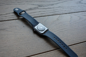 Apple Watch SE LTE 40mm Alu Midnight Sport (2 фото из 6)