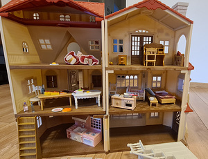 Nukumaja Sylvanian Family House (3 foto / 5)