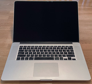 Apple MacBook Pro 15 дюймов (середина 2014 г.) (3 фото из 3)