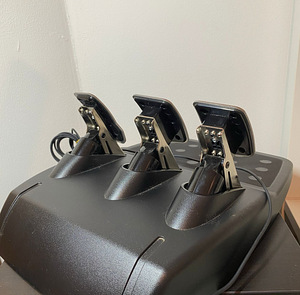 Müüa Logitech G29 roolikomplekt (PlayStation / PC) (3 foto / 3)