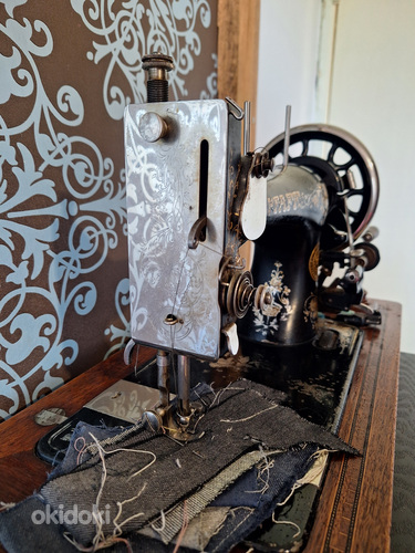 Винтажная швейная машина PFAFF (фото #4)