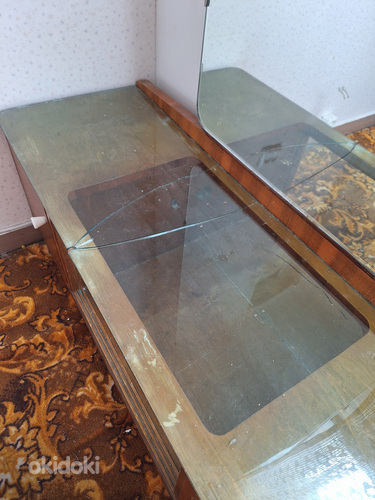 Vanaaegne peegliga laud restaureerimiseks (foto #3)
