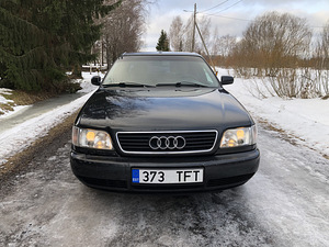 Audi A6 C4 1.9TDI (2 foto / 15)