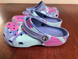 Crocs J3 ja J2 (2 foto / 3)