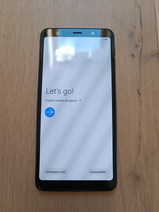 Samsung Galaxy A7 (2018) (1 foto / 2)
