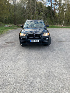 BMW X5 2009 (8 foto / 9)