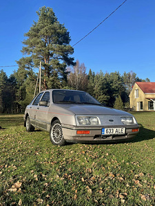 Ford sierra (1 foto / 12)