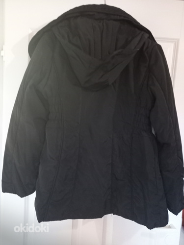 Продам женскую куртку размера xxxl. (фото #2)