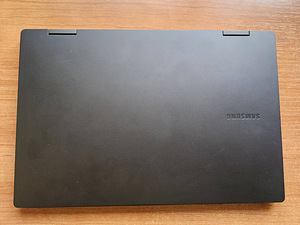 Ultrabook Samsung Galaxy Book2 Pro 360 NP930QED-KA1US (7 foto / 8)