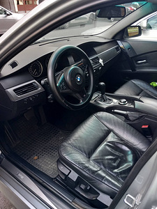 BMW 525i (3 фото из 10)