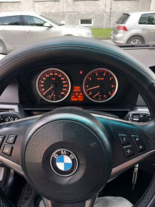 BMW 525i (9 фото из 10)