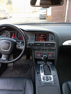 Audi A6 C6 Quattro (3 foto / 12)