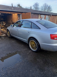 Audi A6 C6 Quattro (10 foto / 12)