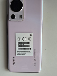 Telefon (2 foto / 2)