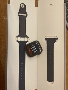 Apple Watch 6 44mm aluminium + silicone band. Deep navy blue (3 foto / 3)