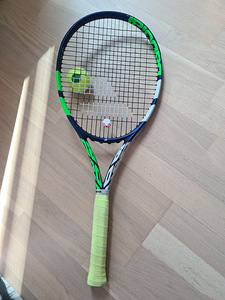 Uus hind! Täiskasvanute tennise reket Babolat (1 foto / 8)