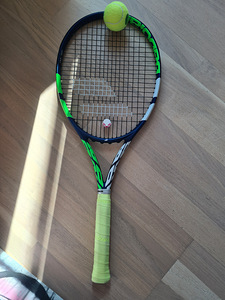 Uus hind! Täiskasvanute tennise reket Babolat (7 foto / 8)