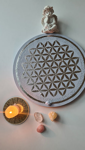 Uus! Käsitöö mandala maal lõuendil, 30 cm. (1 foto / 8)