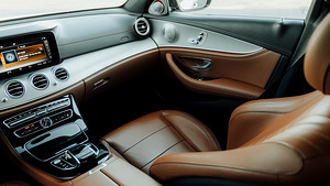 Mercedes benz e350 amg edition (10 foto / 12)