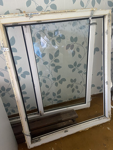 Продам два окна 2340/1385 и 1130/1385. (2 фото из 2)