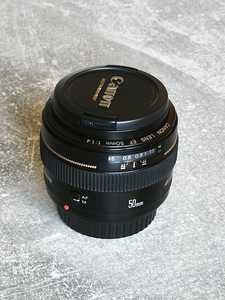 Canon EF 50mm F1.4 (1 foto / 4)