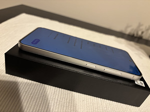 Samsung Galaxy S24 256gb (2 foto / 8)