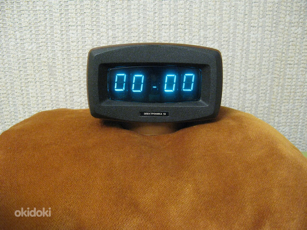 Часы времен СССР Электроника 13 (фото #2)