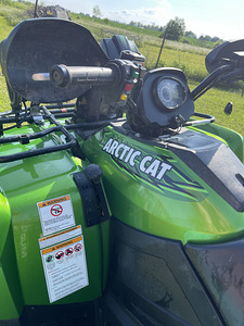 ATV Arctic Cat MudPro 700 (8 foto / 8)