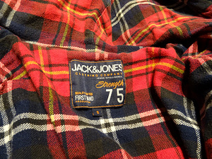Jack&Jones kampsun (S) (2 foto / 9)