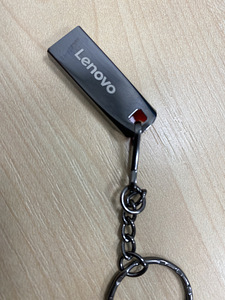 2TB флешка Lenovo (1 фото из 1)