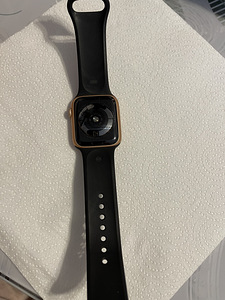 Apple watch series 4 44 MM gold (5 foto / 8)