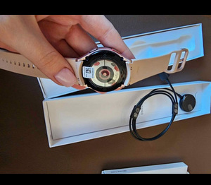 Samsung galaxy watch 4 LTE 40 mm pink gold (3 foto / 4)