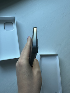 iPhone 15 pro max 256 gb синий титан (8 фото из 10)