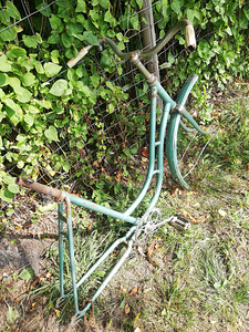 Vana rattaraam projektiks (2 foto / 3)